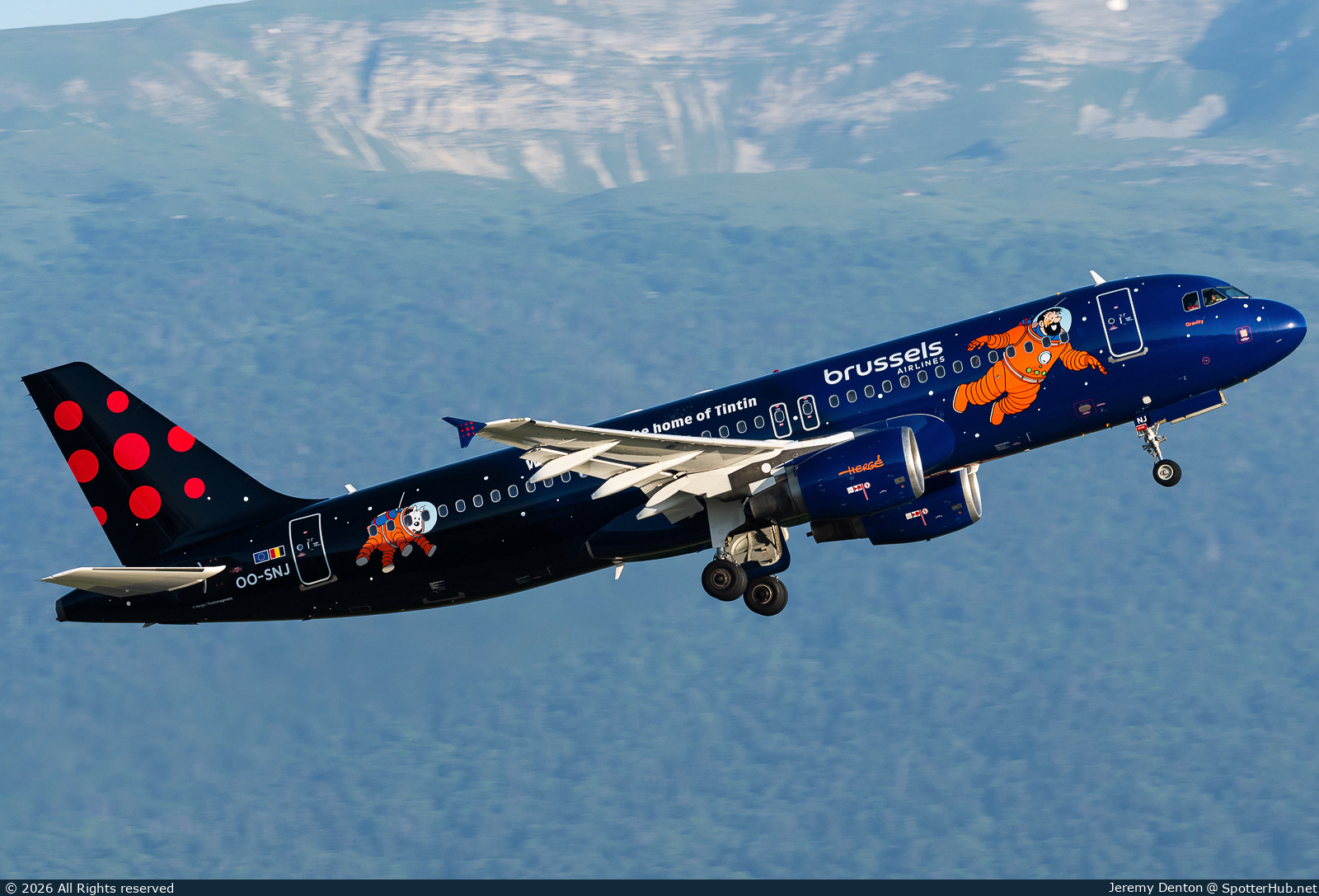 Photo of OO-SNJ - Airbus A320-214 operated by Brussels Airlines