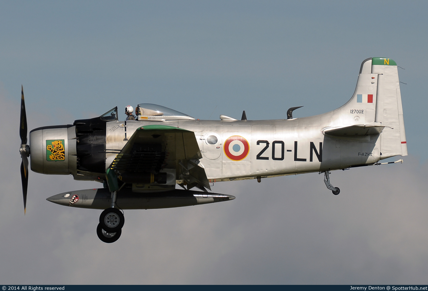 Photo of F-AZHK - Douglas AD-4N Skyraider operated by Private