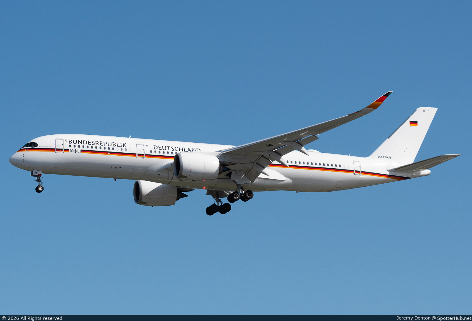Photo of 10+01 - Airbus A350-941(CJ) operated by German Air Force