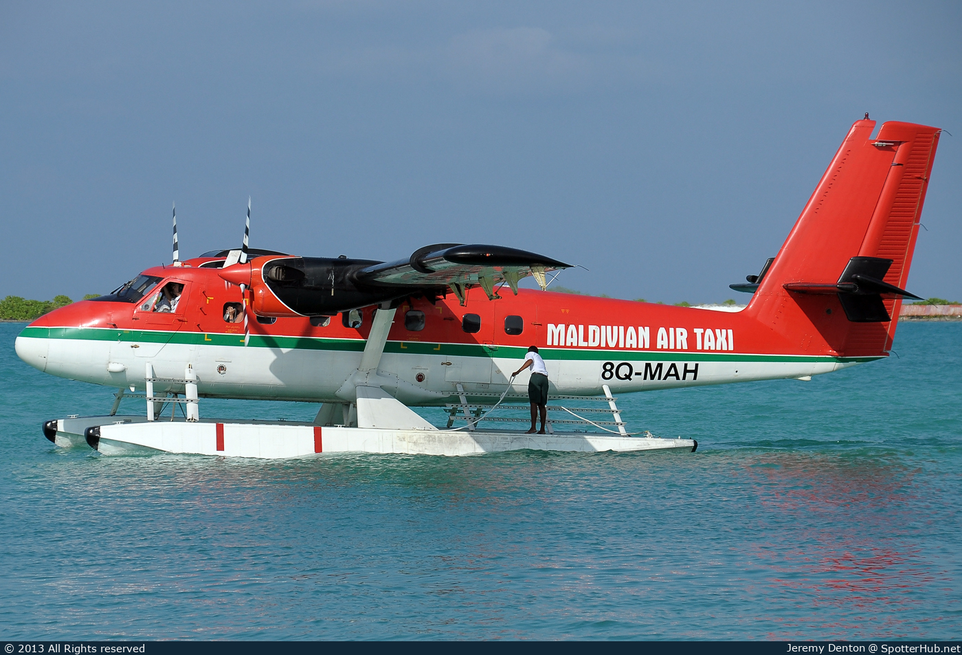 Photo of 8Q-MAH - De Havilland Canada DHC-6-300 Twin Otter operated by Maldivian Air Taxi