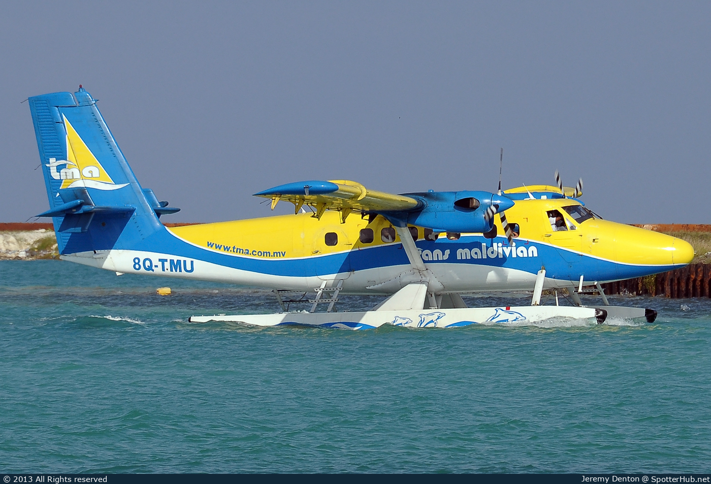 Photo of 8Q-TMU - De Havilland Canada DHC-6-300 Twin Otter operated by Trans Maldivian Airways
