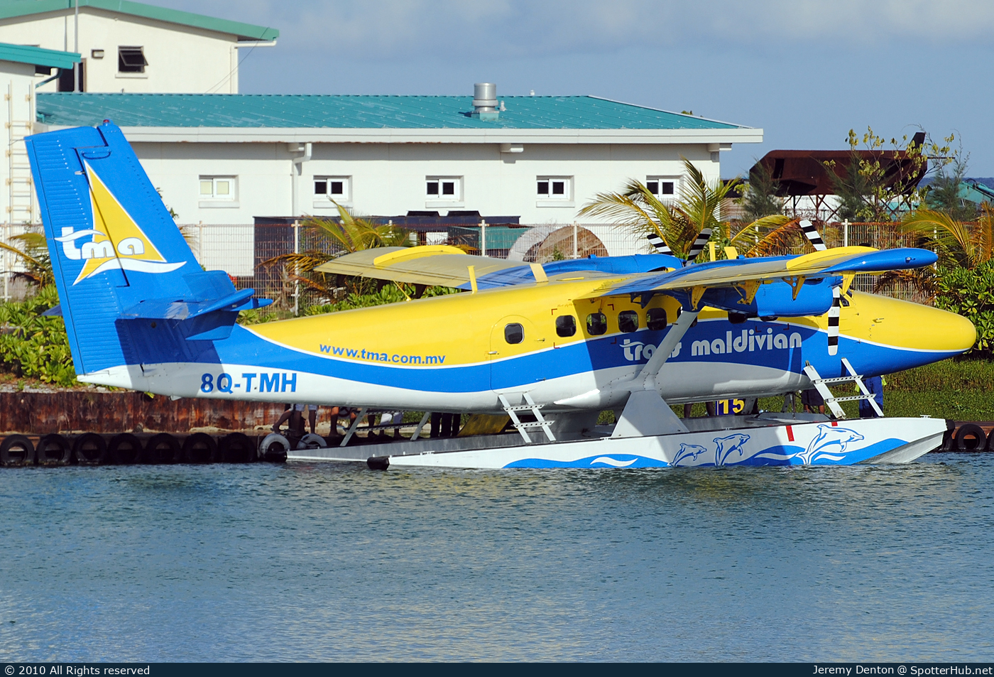 Photo of 8Q-TMH - De Havilland Canada DHC-6-300 Twin Otter operated by Trans Maldivian Airways