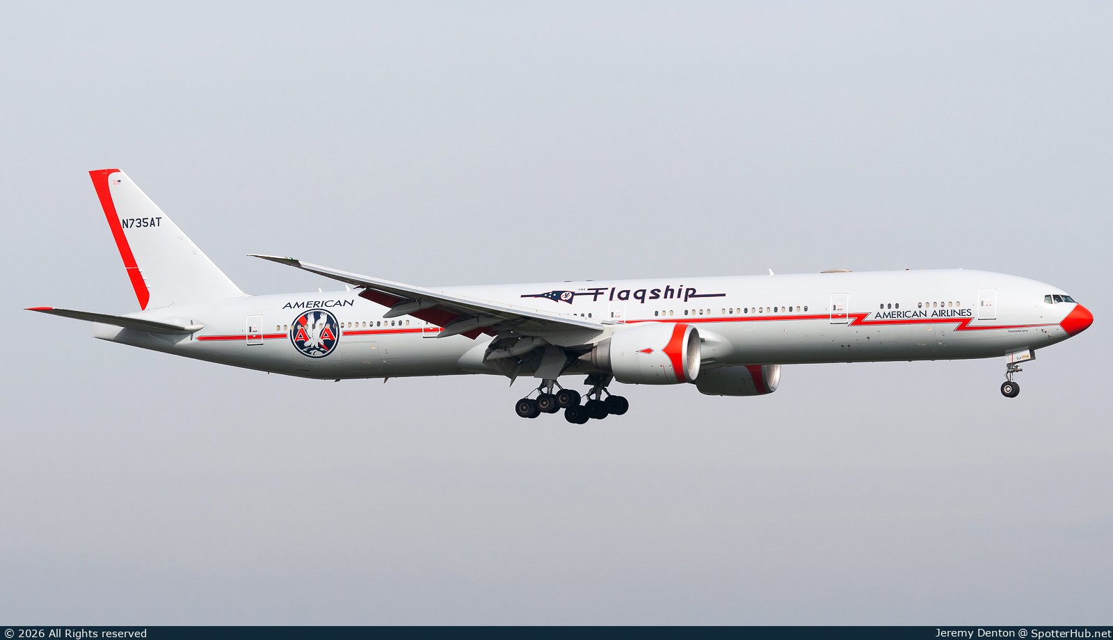 Photo of N735AT - Boeing 777-323(ER) operated by American Airlines