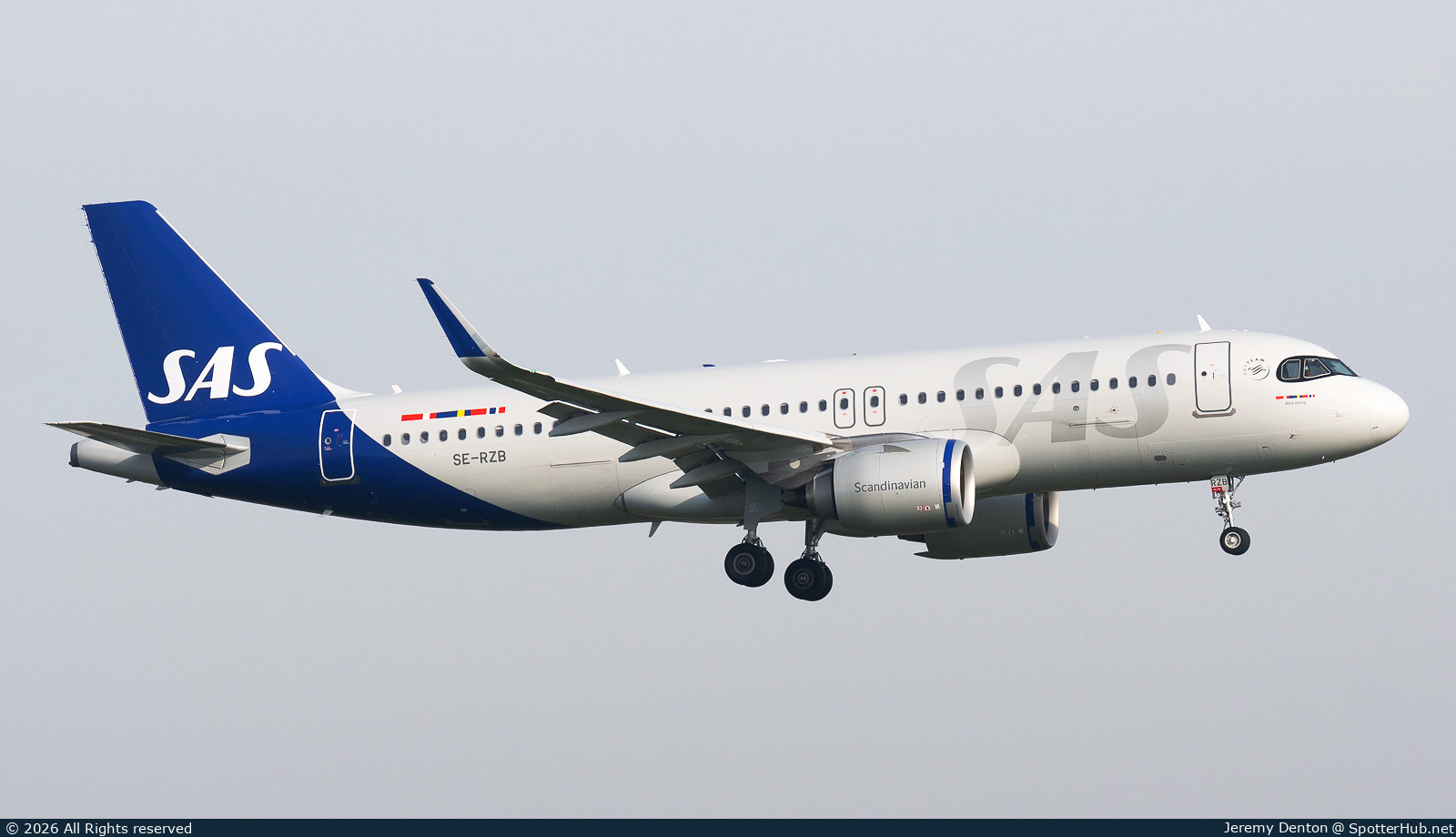 Photo of SE-RZB - Airbus A320-251N operated by SAS Scandinavian Airlines