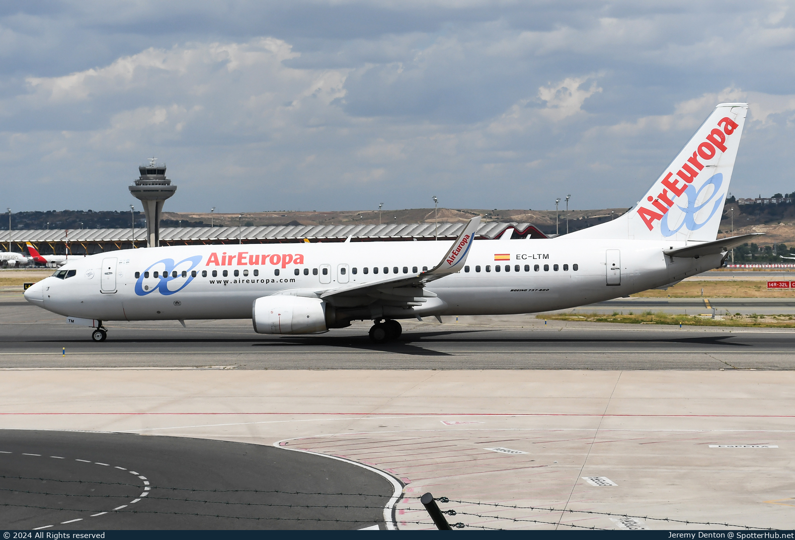Photo of EC-LTM - Boeing 737-85P operated by Air Europa