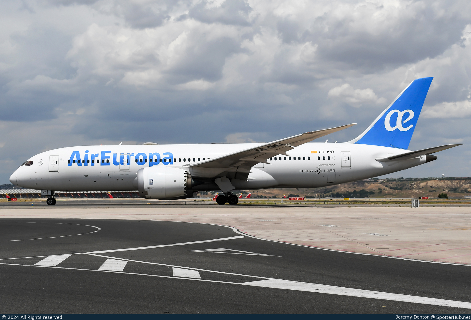 Photo of EC-MMX - Boeing 787-8 Dreamliner operated by Air Europa