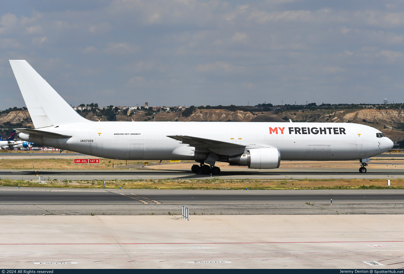 Photo of UK67009 - Boeing 767-3Q8(ER)(BCF) operated by My Freighter