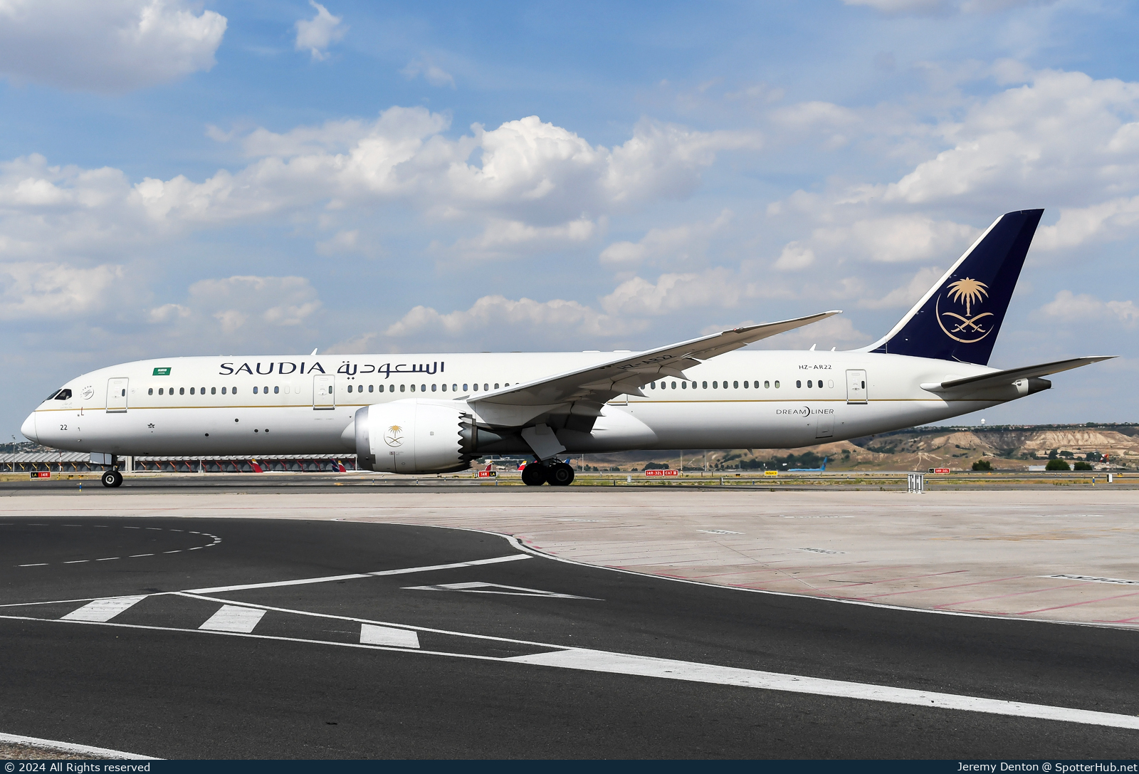 Photo of HZ-AR22 - Boeing 787-9 Dreamliner operated by Saudia