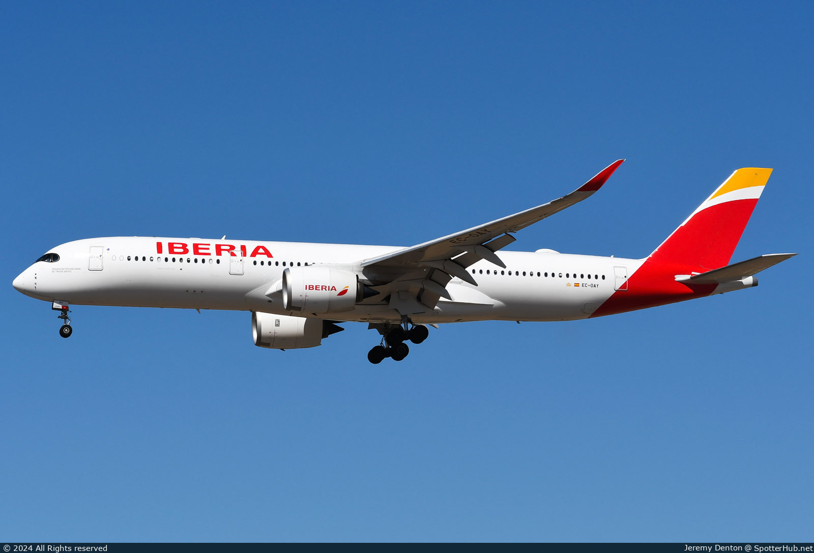 Photo of EC-OAY - Airbus A350-941 operated by Iberia