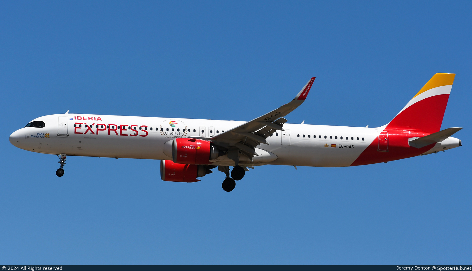 Photo of EC-OAS - Airbus A321-251NX operated by Iberia Express