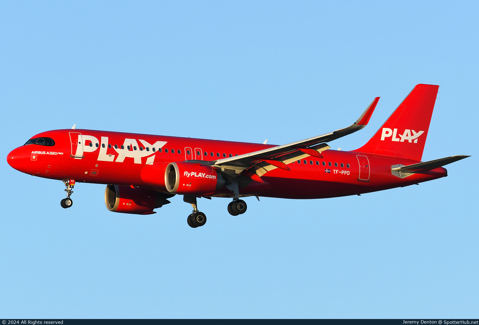 Photo of TF-PPD - Airbus A320-251N operated by PLAY