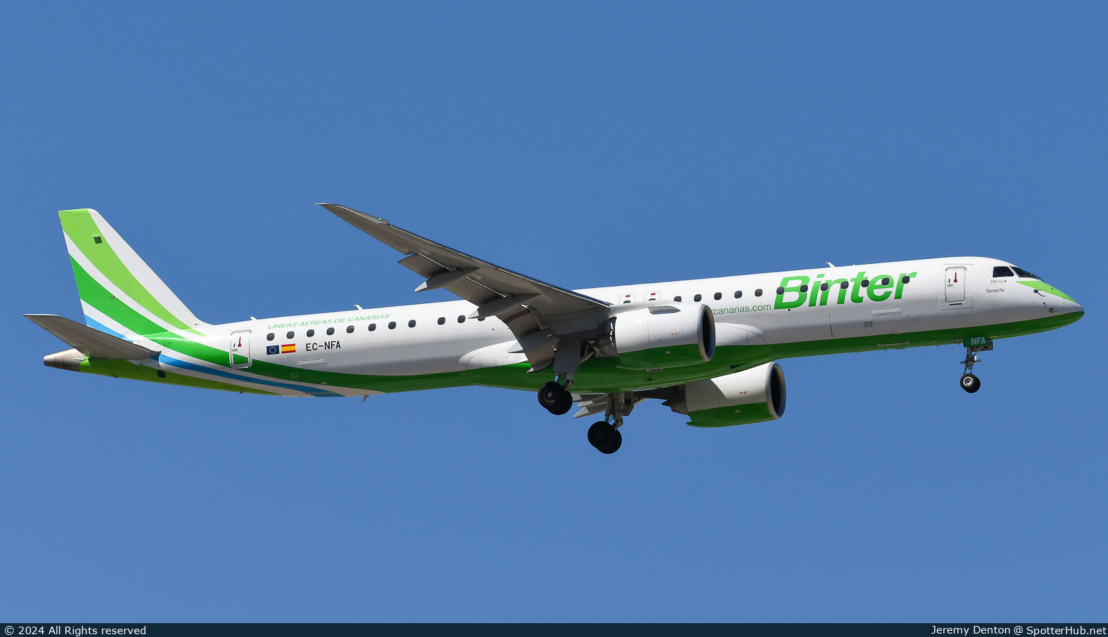 Photo of EC-NFA - Embraer ERJ-195-E2 operated by Binter Canarias (opb Binter Airlines)
