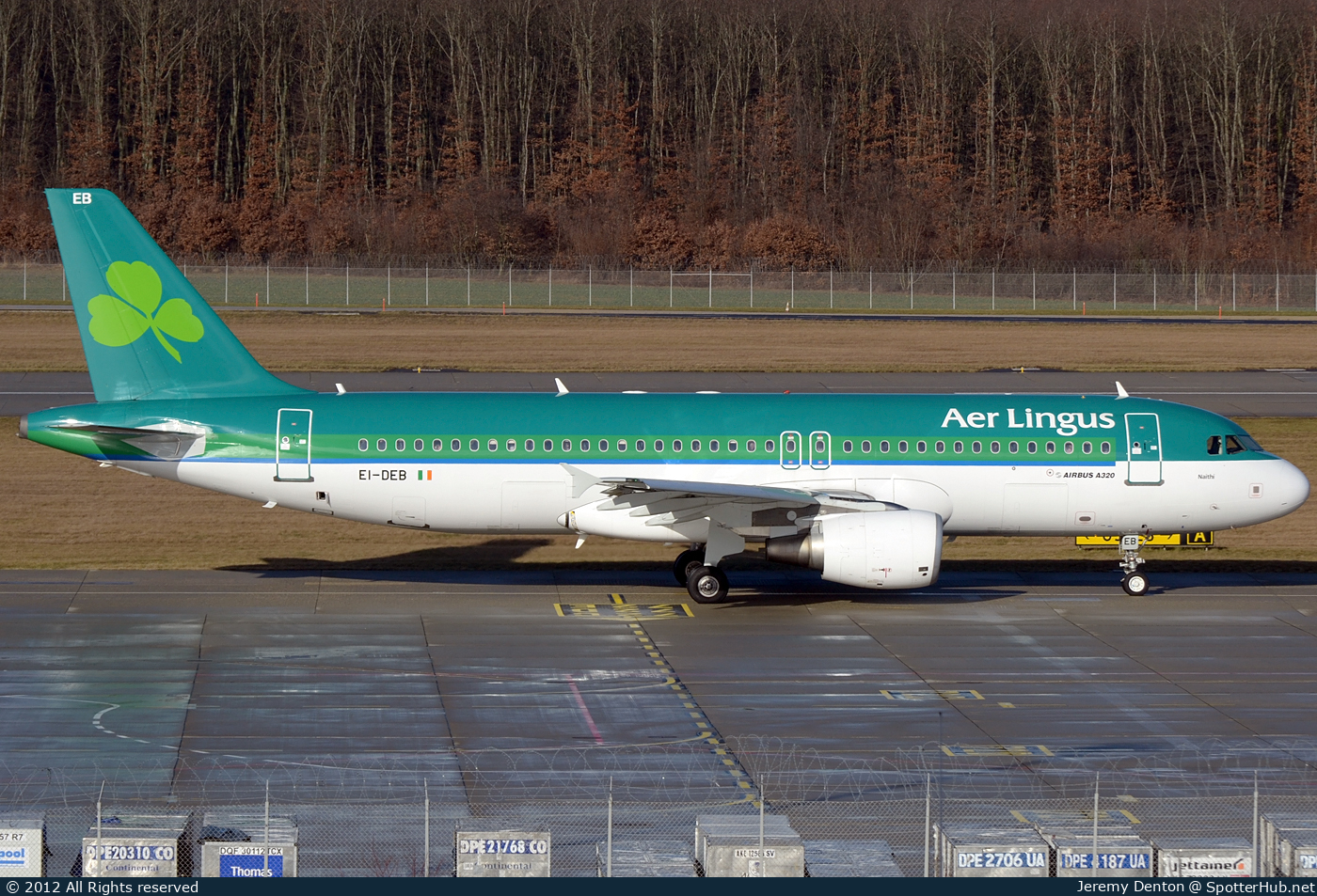 Photo of EI-DEB - Airbus A320-214 operated by Aer Lingus