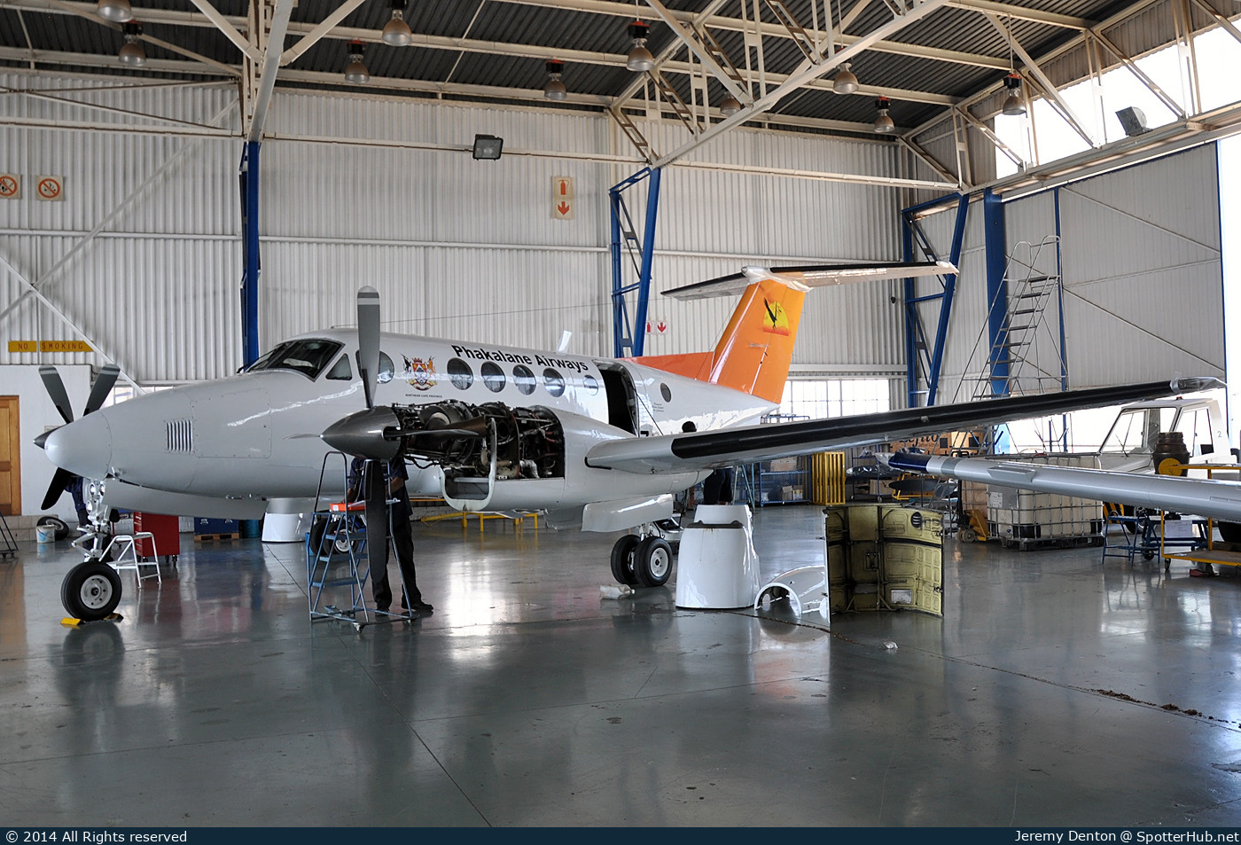Photo of ZS-LRS - Beechcraft B200C Super King Air operated by Phakalane Airways