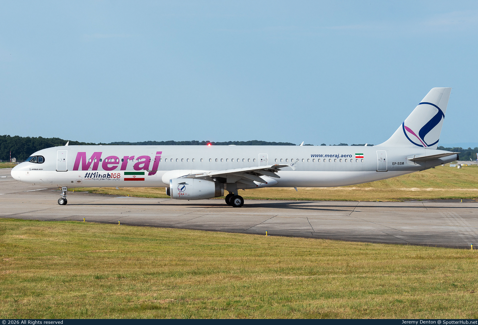 Photo of EP-SSM - Airbus A321-231 operated by Meraj Airlines