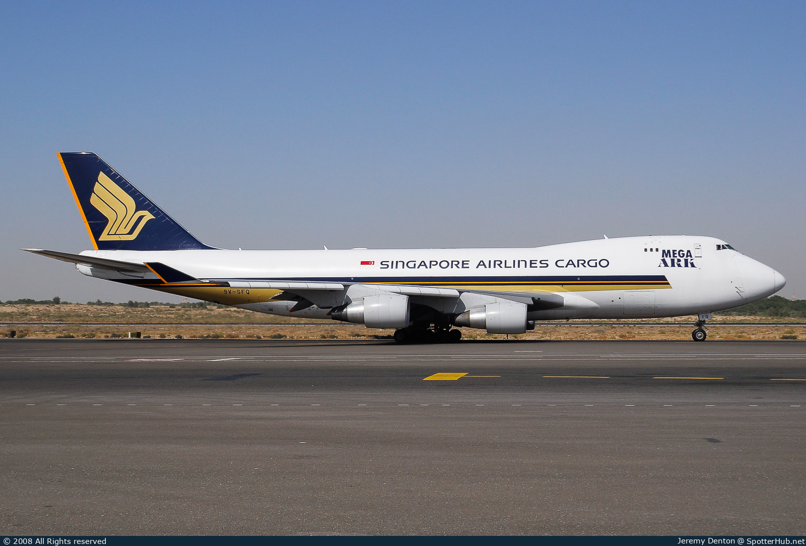 Photo of 9V-SFQ - Boeing 747-412F operated by Singapore Airlines Cargo