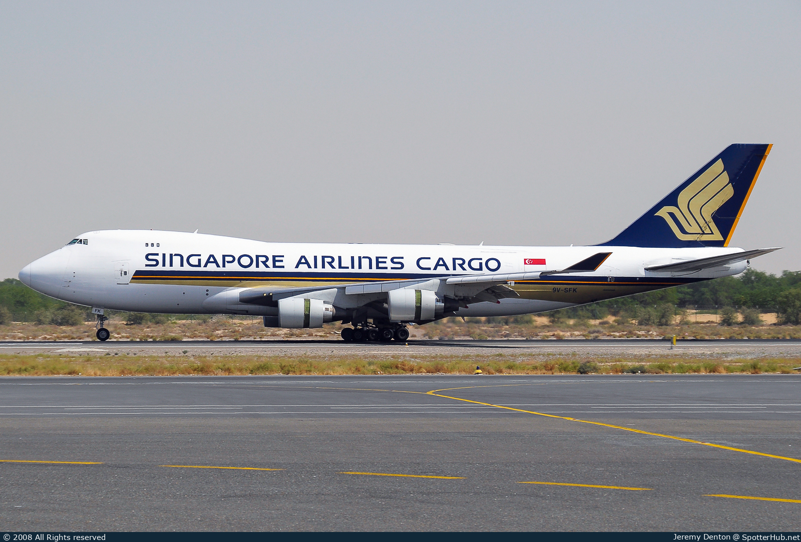 Photo of 9V-SFK - Boeing 747-412F operated by Singapore Airlines Cargo