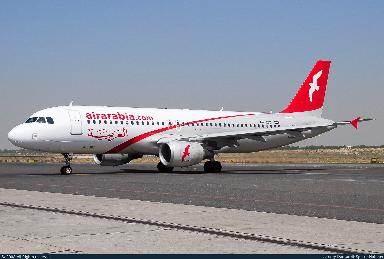 Photo of A6-ABQ - Airbus A320-214 operated by Air Arabia