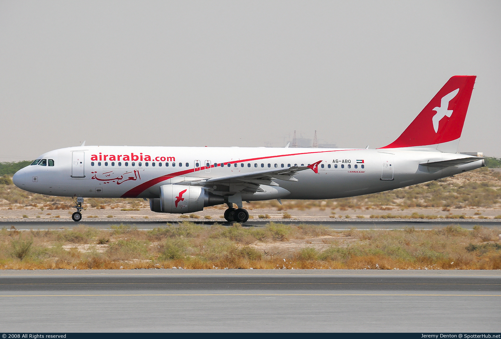 Photo of A6-ABO - Airbus A320-214 operated by Air Arabia