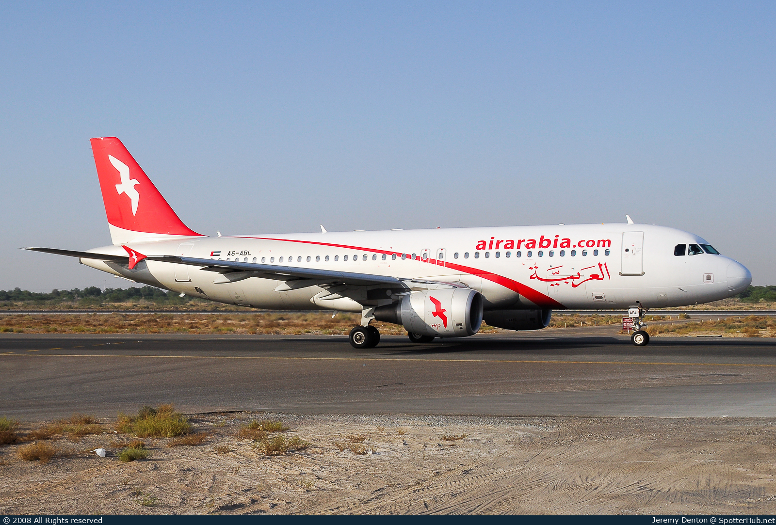 Photo of A6-ABL - Airbus A320-214 operated by Air Arabia