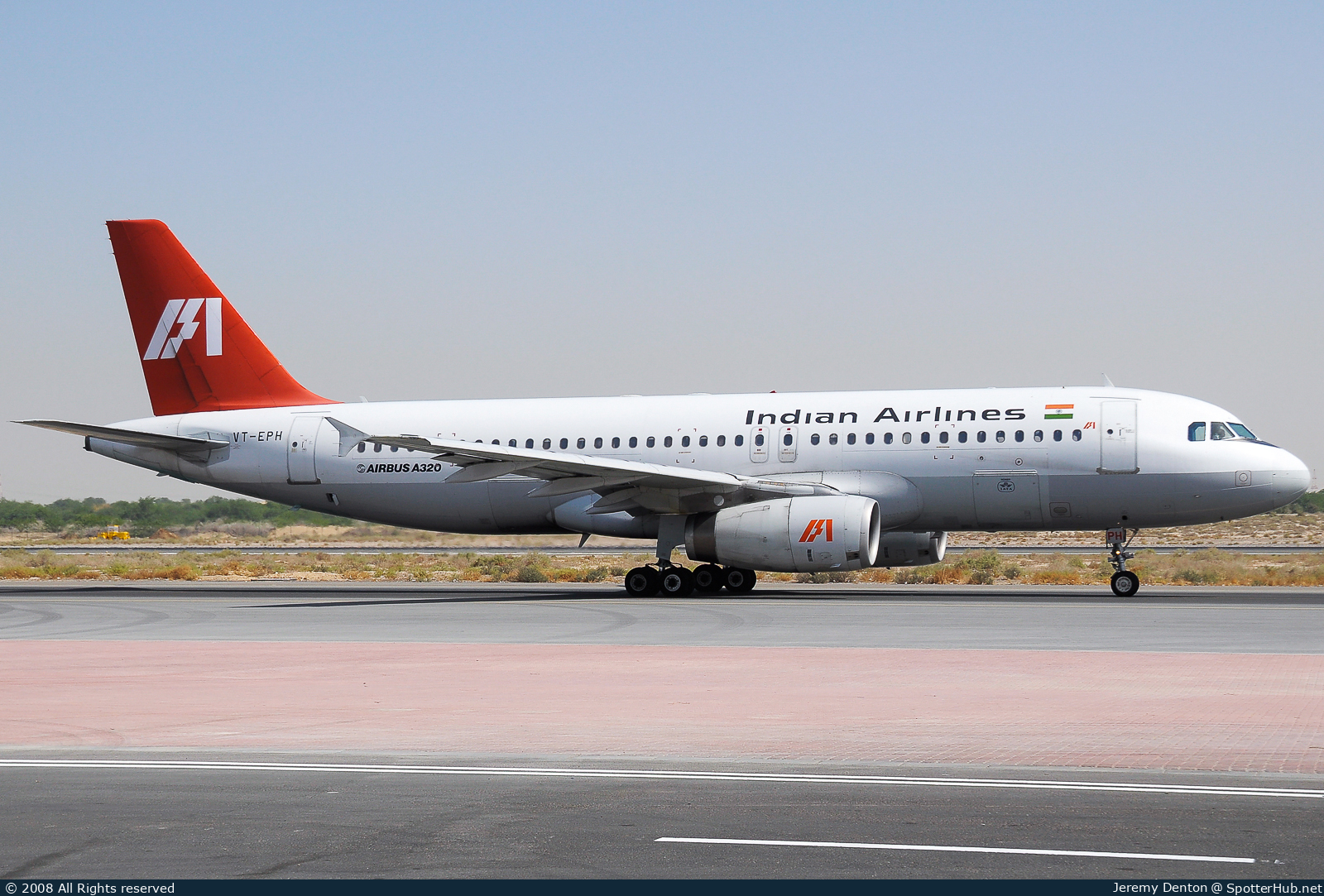 Photo of VT-EPH - Airbus A320-231 operated by Indian Airlines