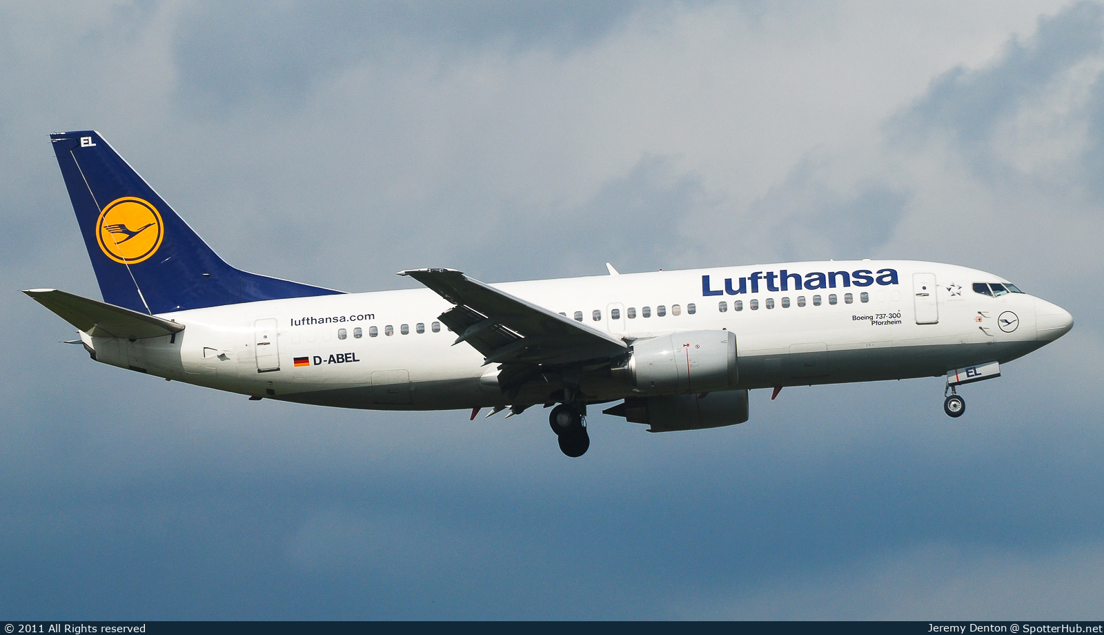 Photo of D-ABEL - Boeing 737-330 operated by Lufthansa