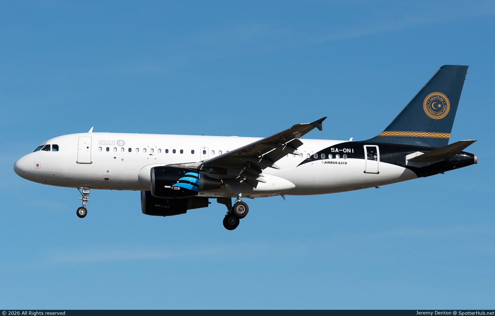 Photo of 5A-ONI - Airbus A319-111 operated by Government of Libya
