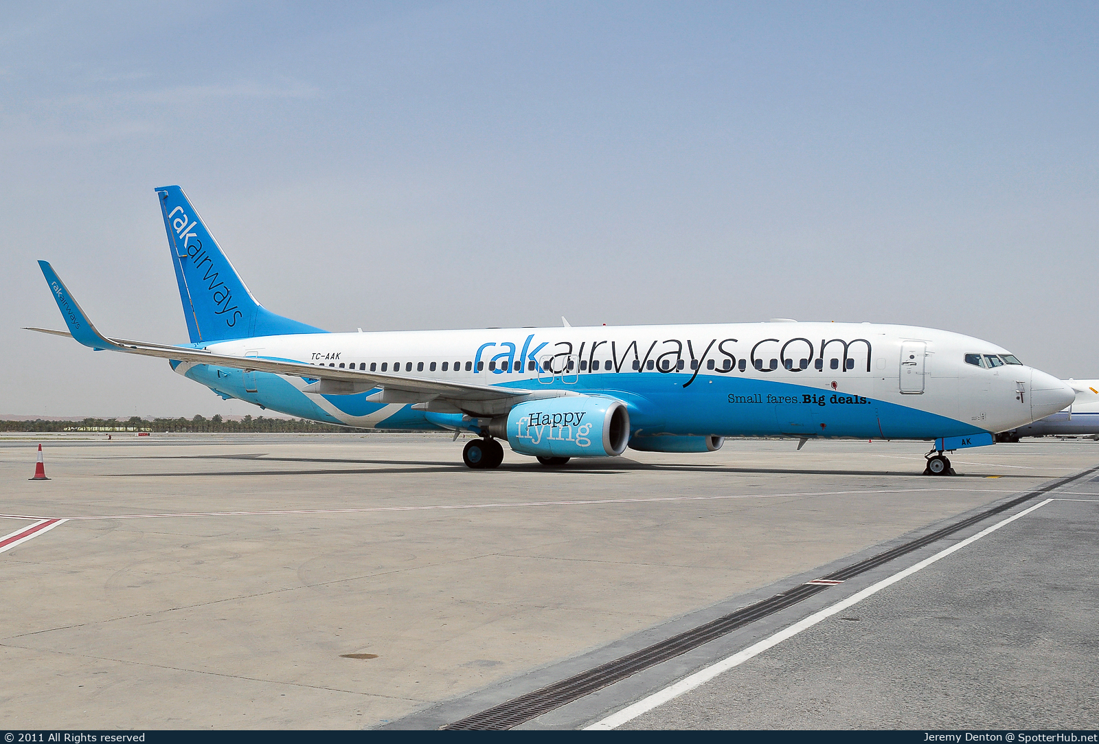 Photo of TC-AAK - Boeing 737-8FH operated by RAK Airways (opb Pegasus Airlines)