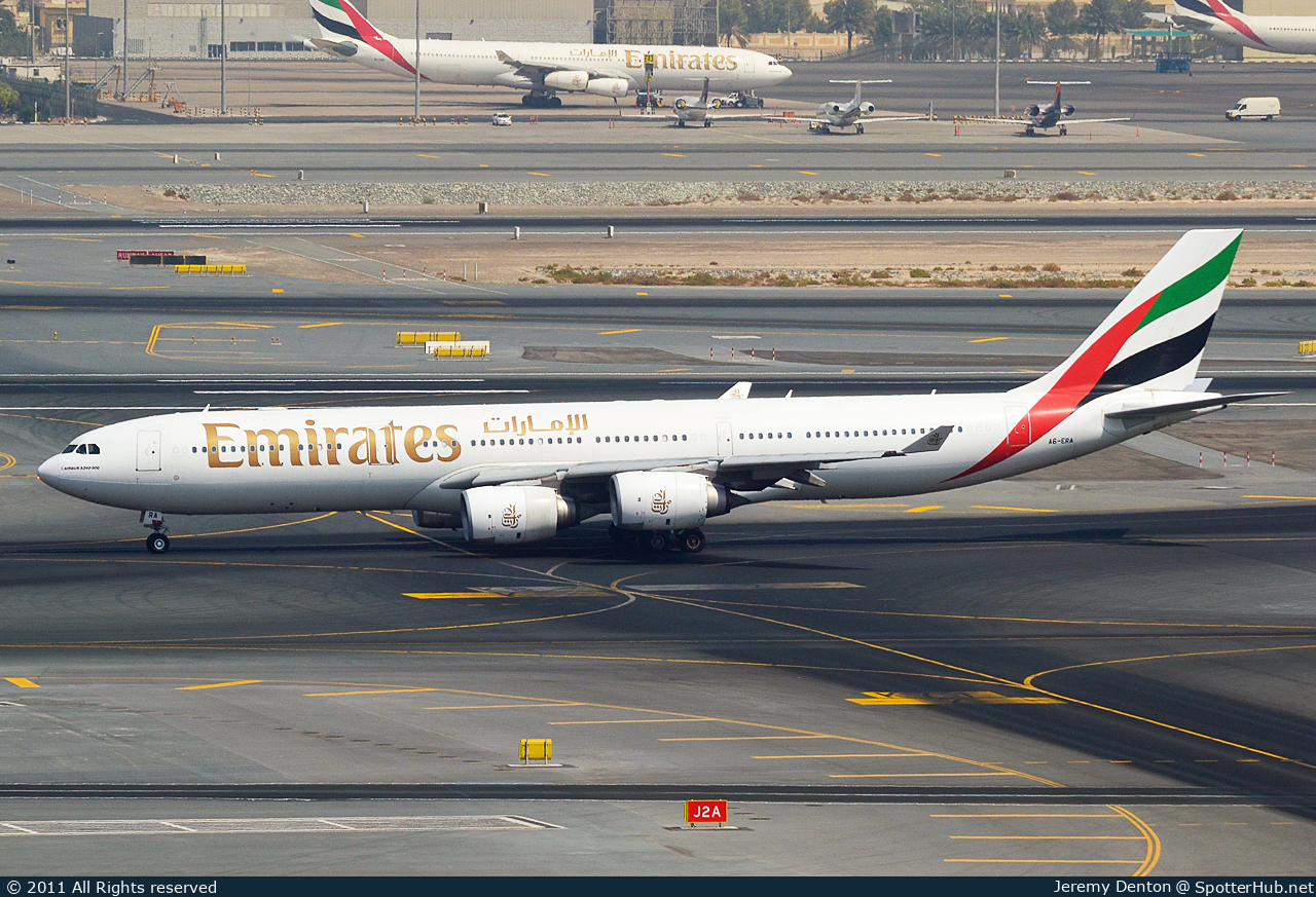 Photo of A6-ERA - Airbus A340-541 operated by Emirates