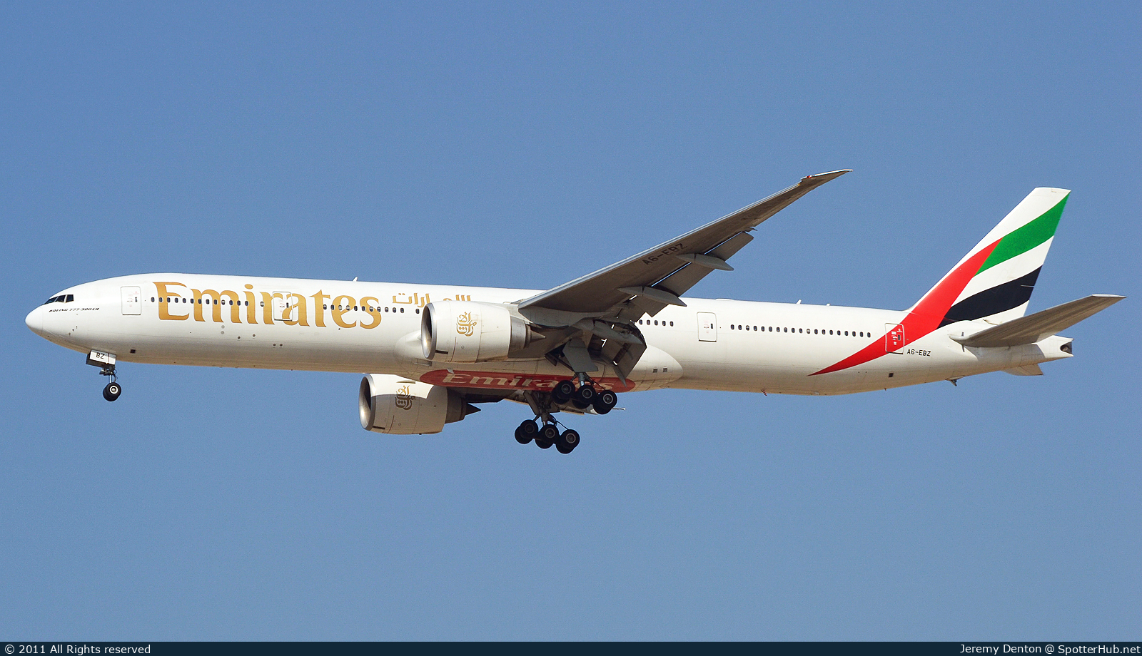 Photo of A6-EBZ - Boeing 777-31H(ER) operated by Emirates