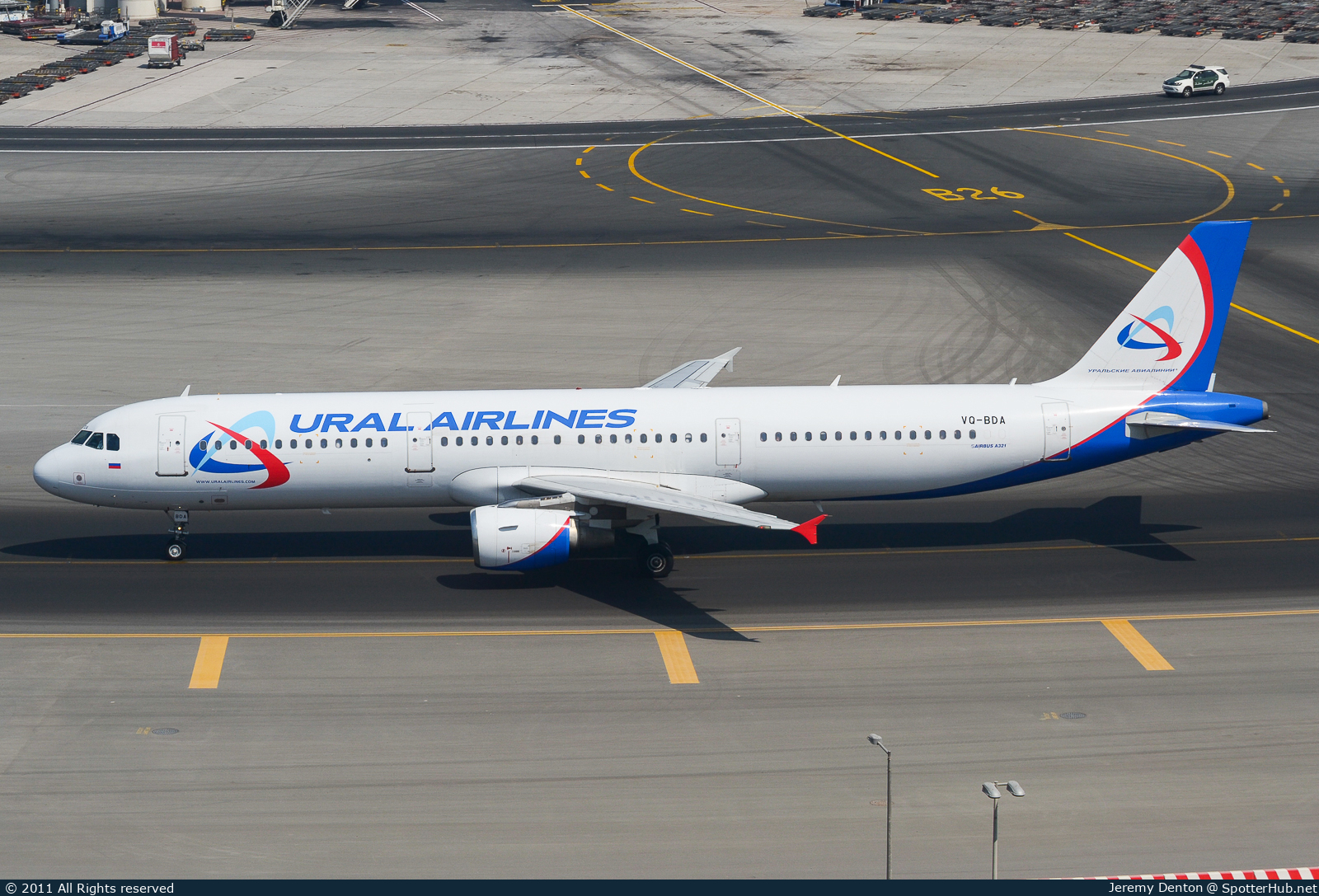 Photo of VQ-BDA - Airbus A321-211 operated by Ural Airlines