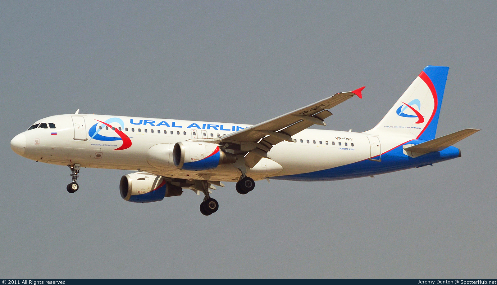 Photo of VP-BPV - Airbus A320-211 operated by Ural Airlines