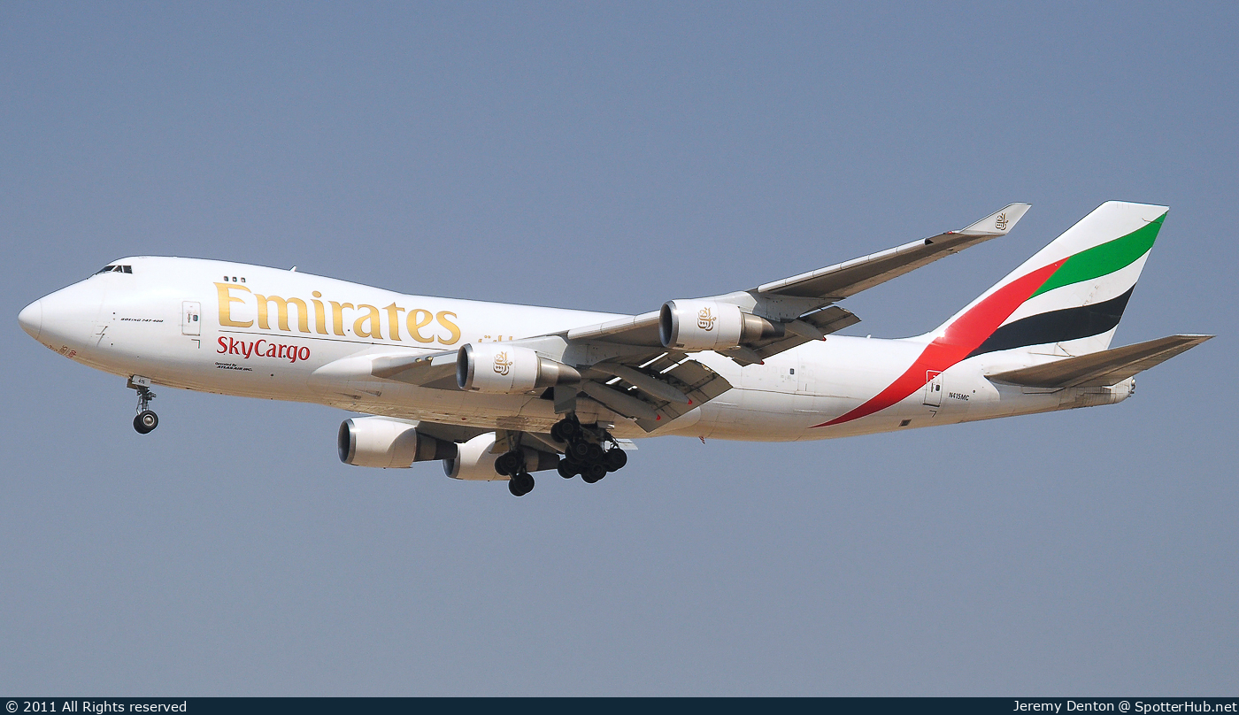 Photo of N415MC - Boeing 747-47UF operated by Emirates SkyCargo (opb Atlas Air)