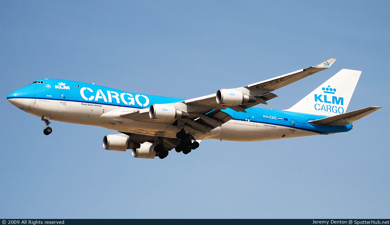 Photo of PH-CKC - Boeing 747-406F(ER) operated by KLM Cargo (opb Martinair)