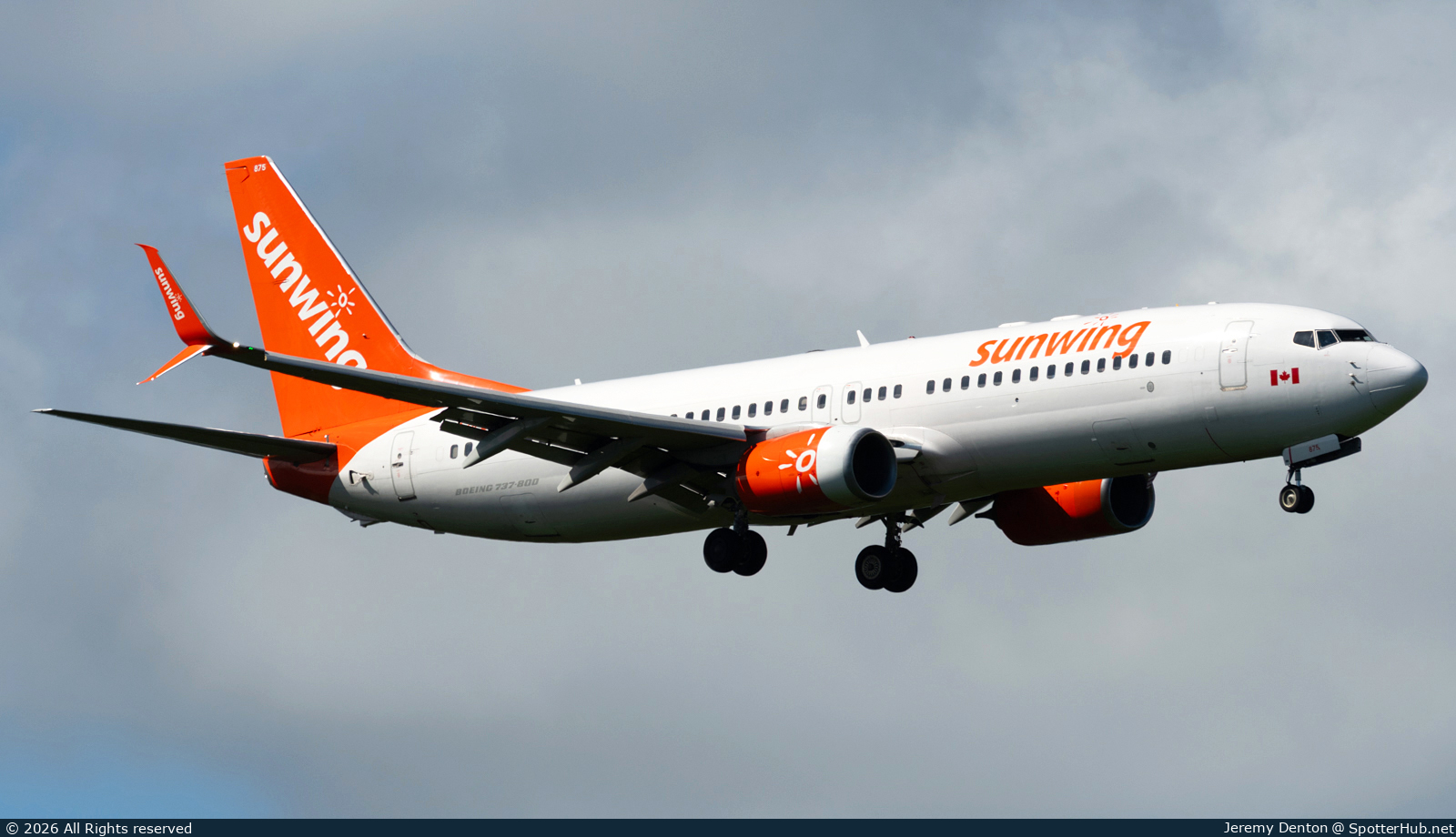 Photo of C-GFEH - Boeing 737-8GS operated by Sunwing Airlines