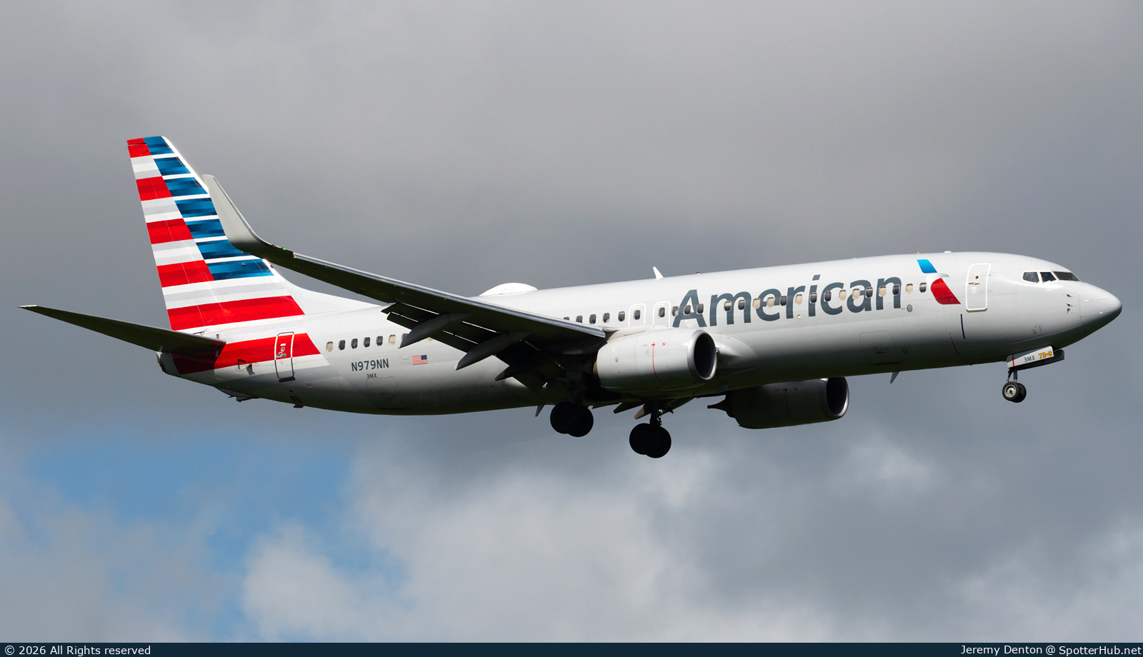 Photo of N979NN - Boeing 737-823 operated by American Airlines