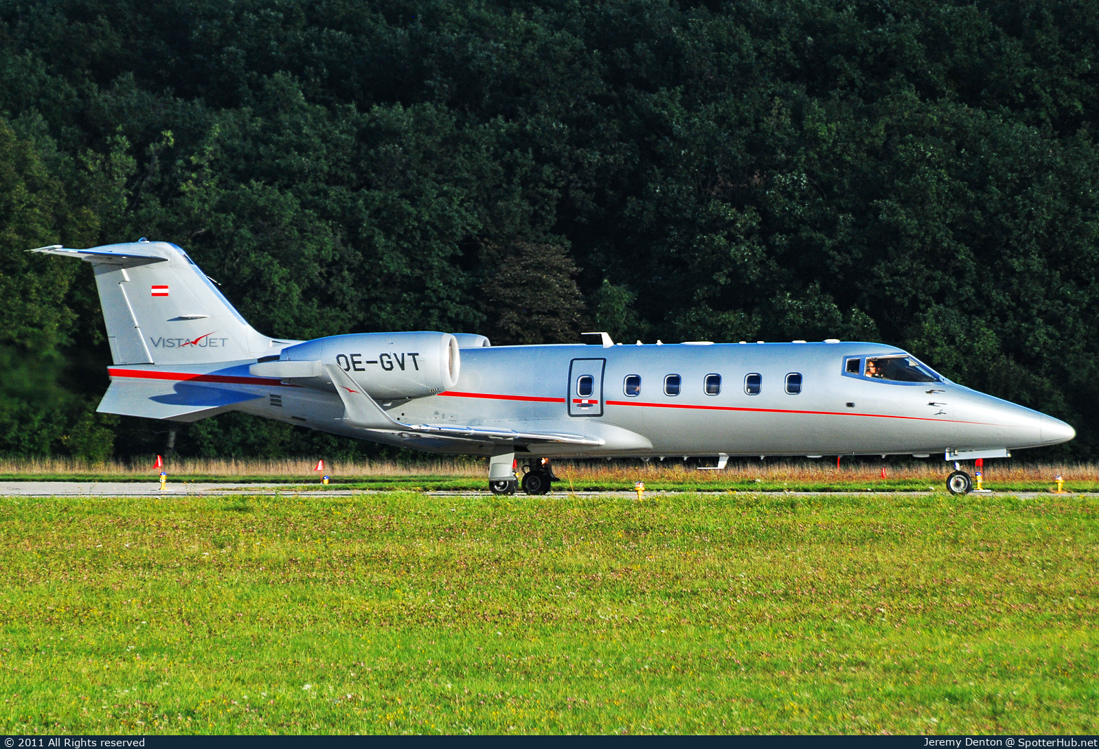 Photo of OE-GVT - Bombardier Learjet 60XR operated by VistaJet