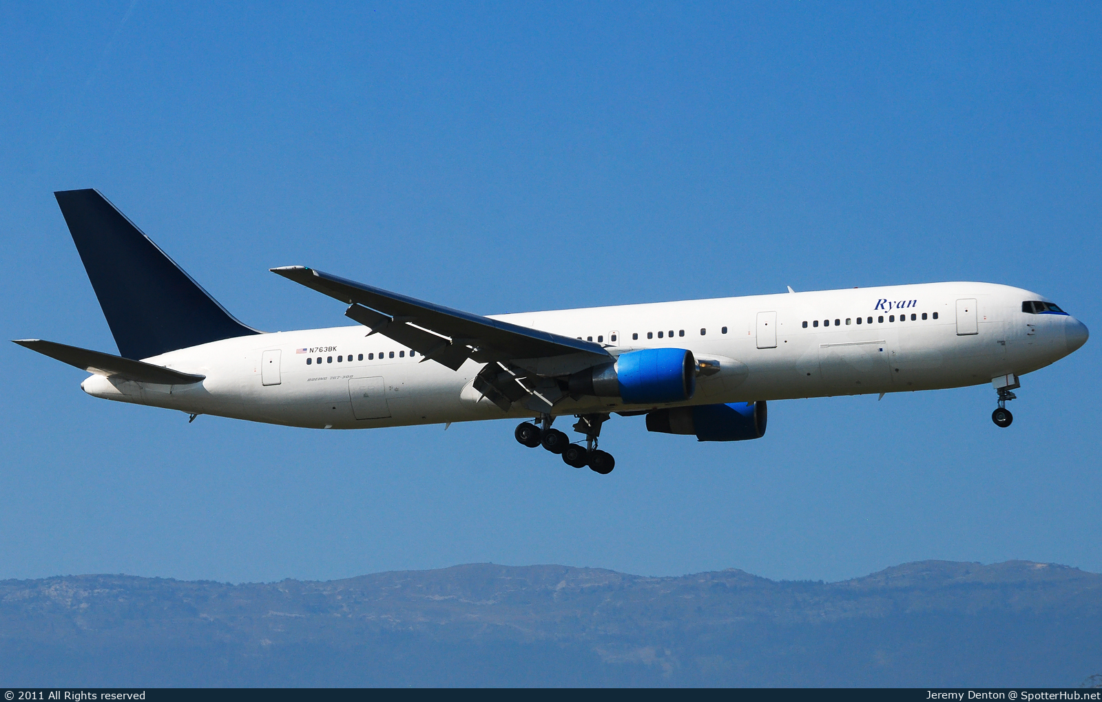 Photo of N763BK - Boeing 767-3Z9(ER) operated by Ryan International Airlines