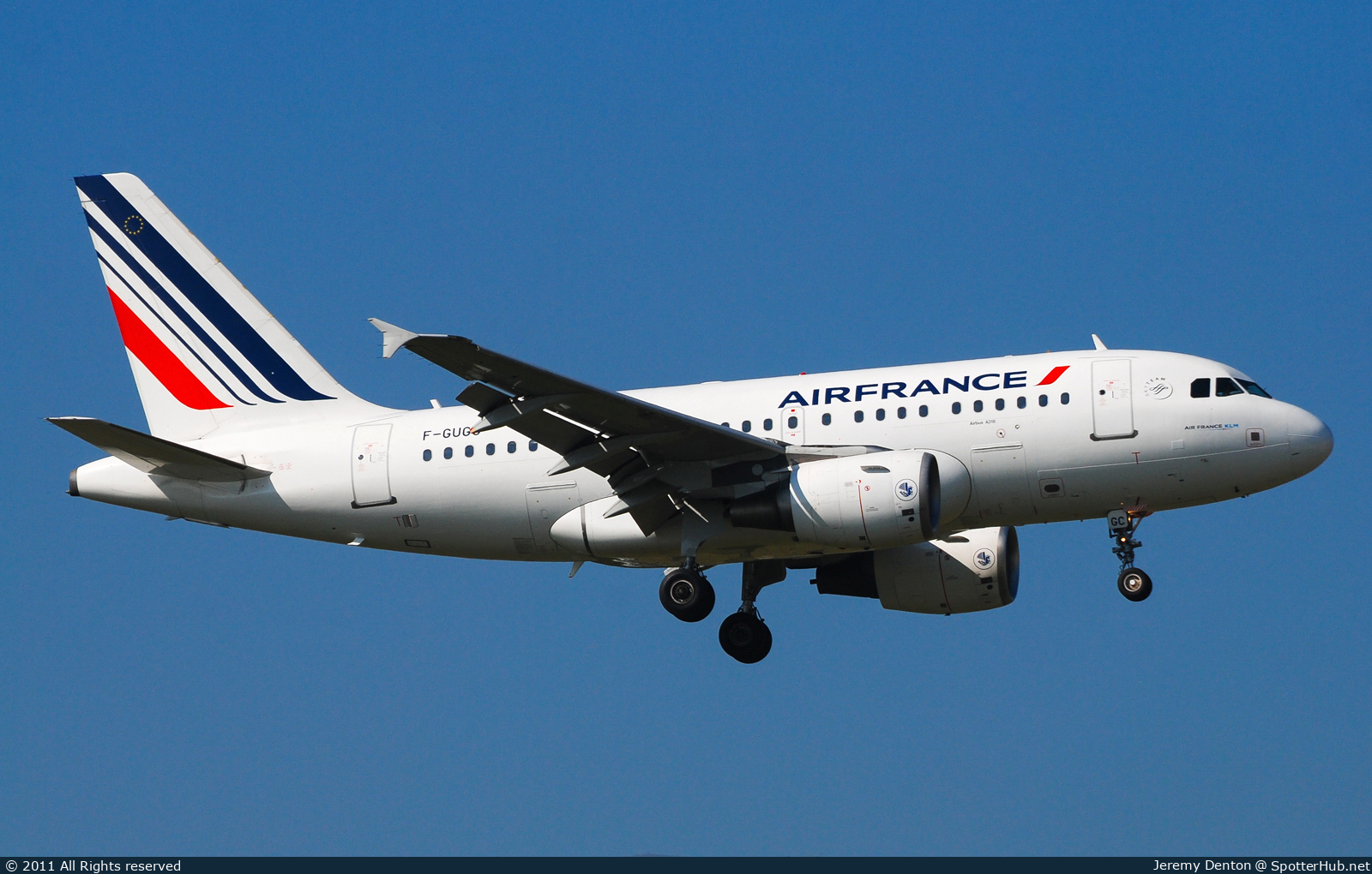 Photo of F-GUGC - Airbus A318-111 operated by Air France