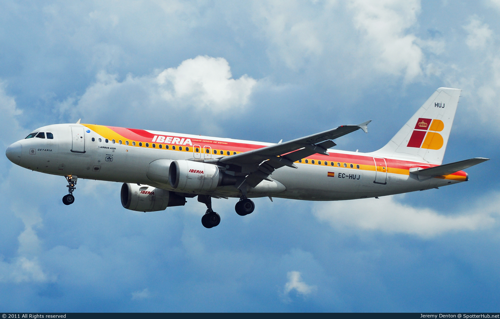 Photo of EC-HUJ - Airbus A320-214 operated by Iberia