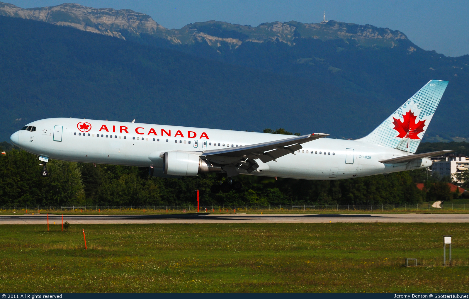 Photo of C-GBZR - Boeing 767-38E(ER) operated by Air Canada