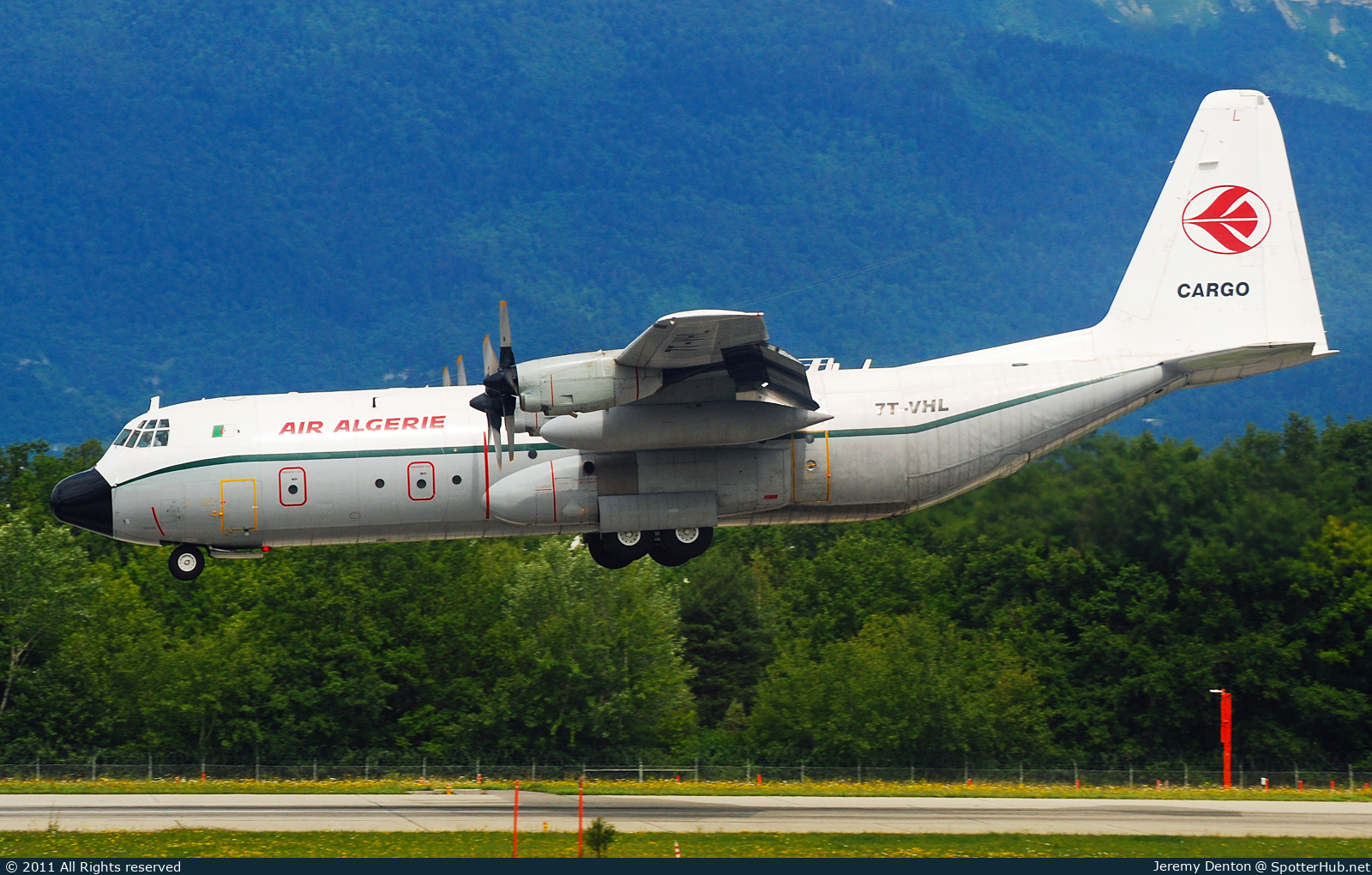 Photo of 7T-VHL - Lockheed L382-51C Hercules operated by Air Algérie Cargo