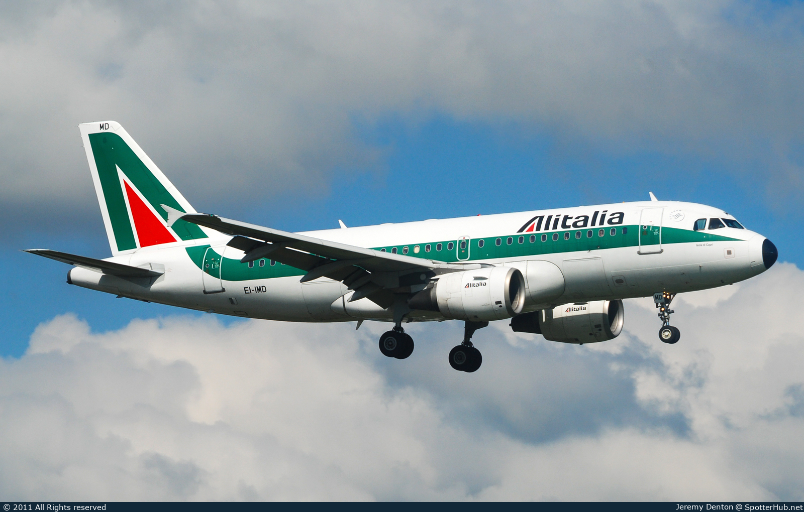 Photo of EI-IMD - Airbus A319-112 operated by Alitalia