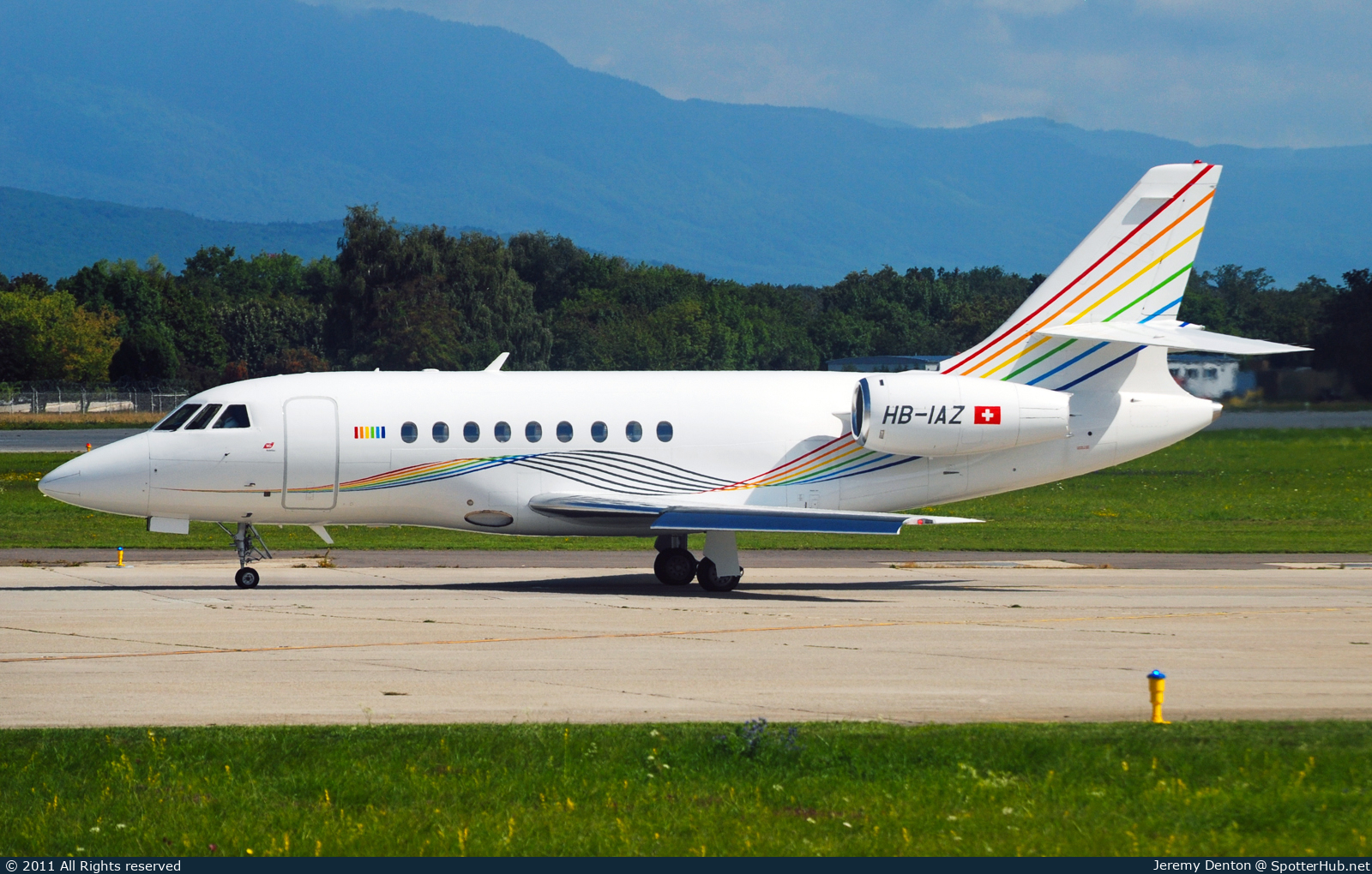 Photo of HB-IAZ - Dassault Falcon 2000 operated by TAG Aviation