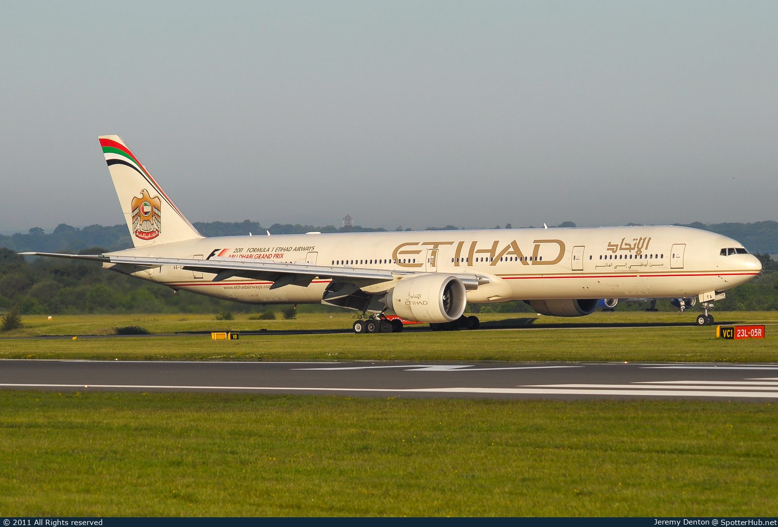 Photo of A6-ETA - Boeing 777-3FX(ER) operated by Etihad Airways