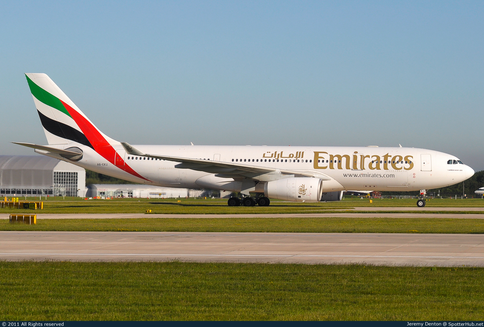 Photo of A6-EKU - Airbus A330-243 operated by Emirates