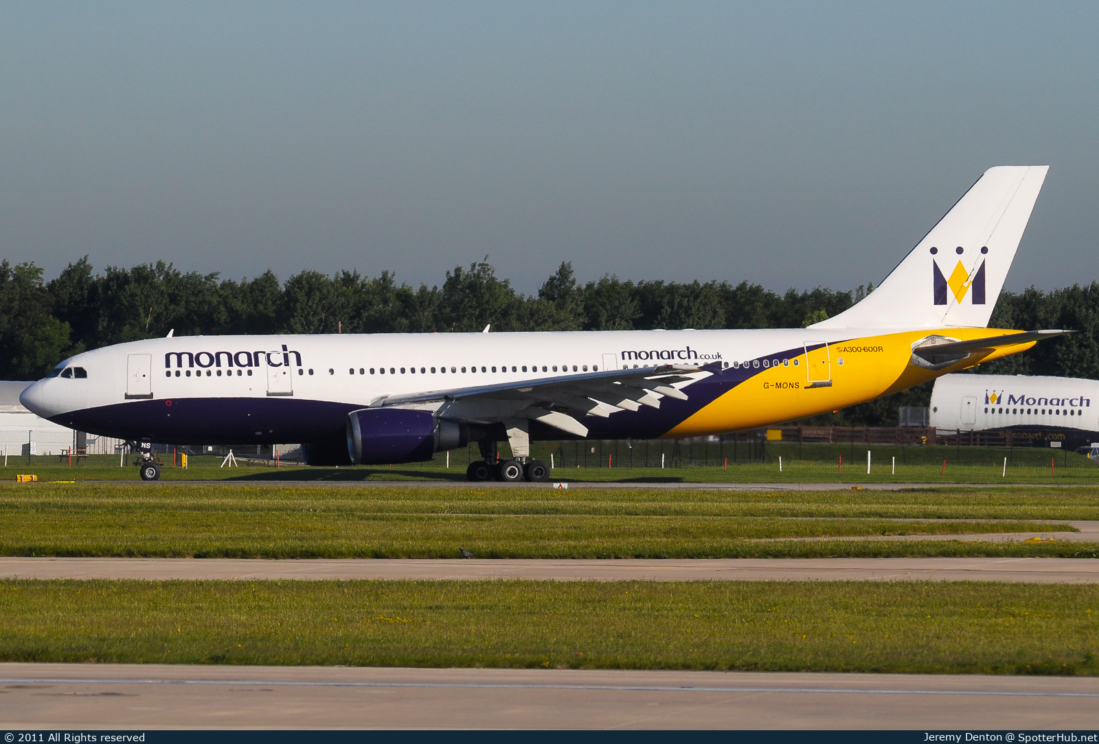 Photo of G-MONS - Airbus A300B4-605R operated by Monarch Airlines