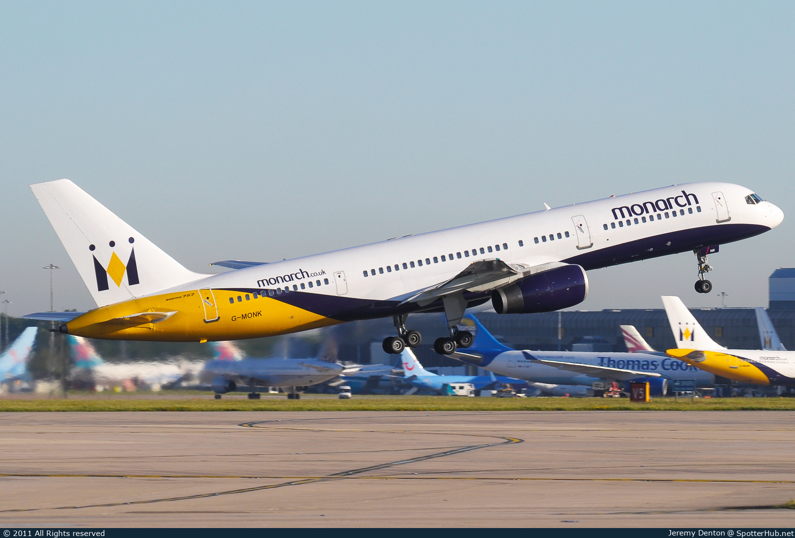 Photo of G-MONK - Boeing 757-2T7 operated by Monarch Airlines