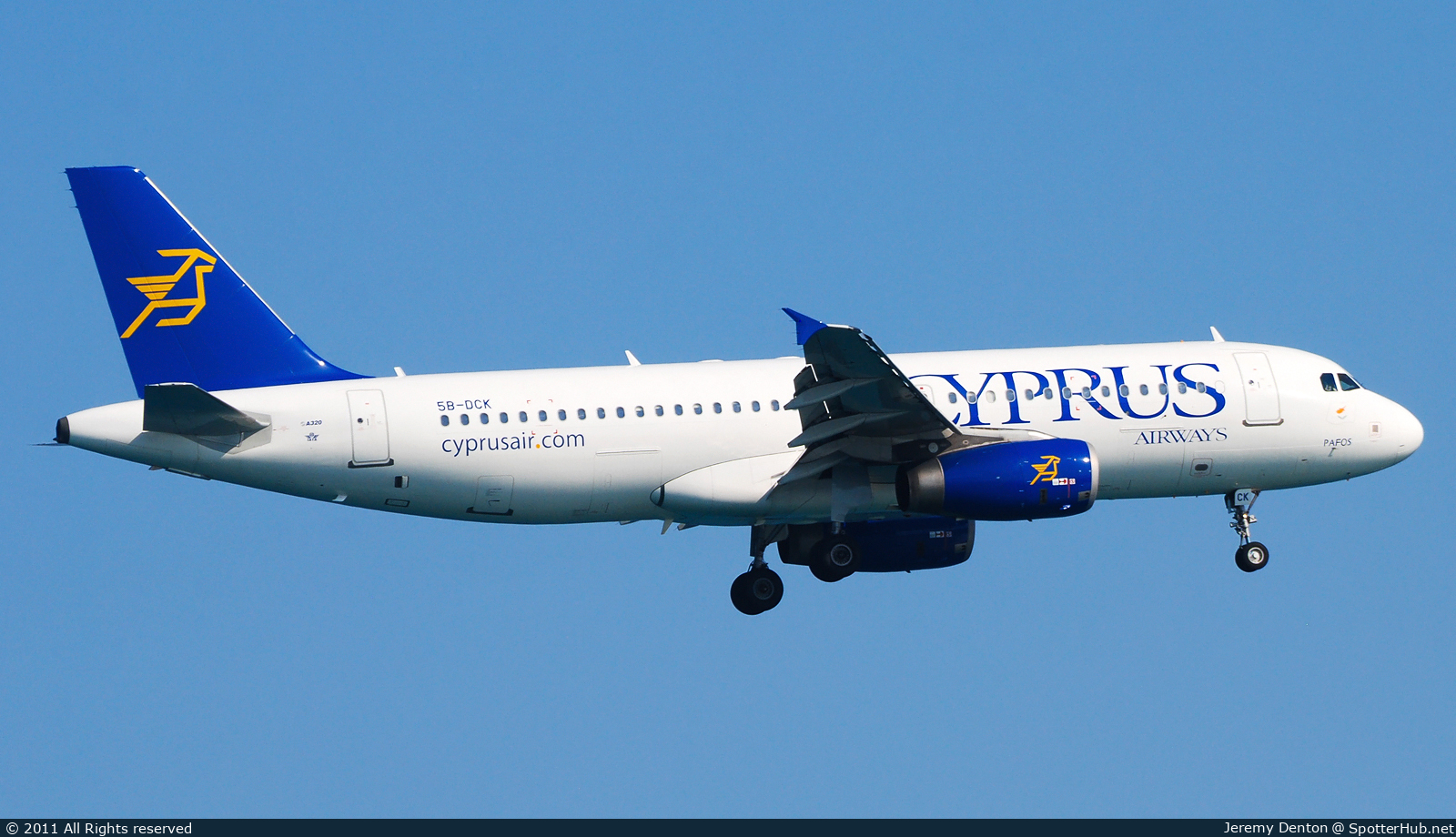 Photo of 5B-DCK - Airbus A320-232 operated by Cyprus Airways