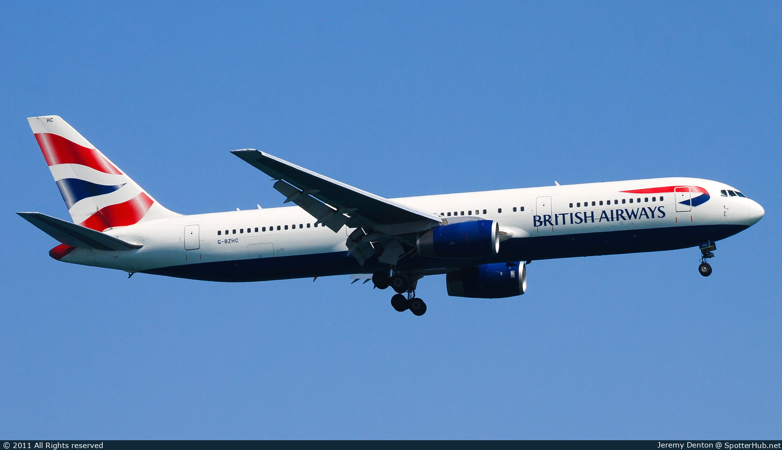 Photo of G-BZHC - Boeing 767-336(ER) operated by British Airways